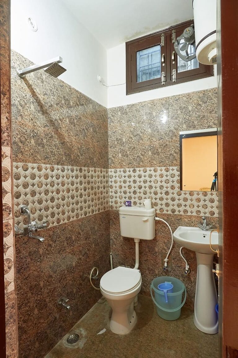 yogaadi bathroom