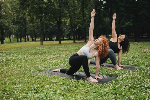 Why Choose a Yoga Retreat in India?